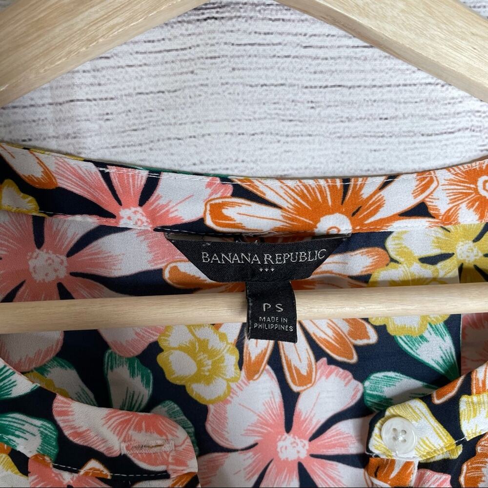 Banana Republic Bright Colorful Multicolor Floral Print Blouse PS - Picture 5 of 9